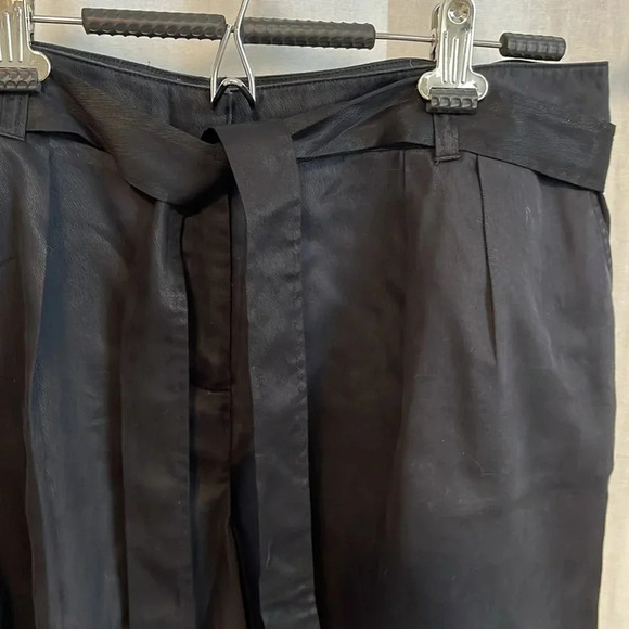 JONES NEW YORK High Waist Shorts Tie Belt, Size 12 - Picture 2 of 8